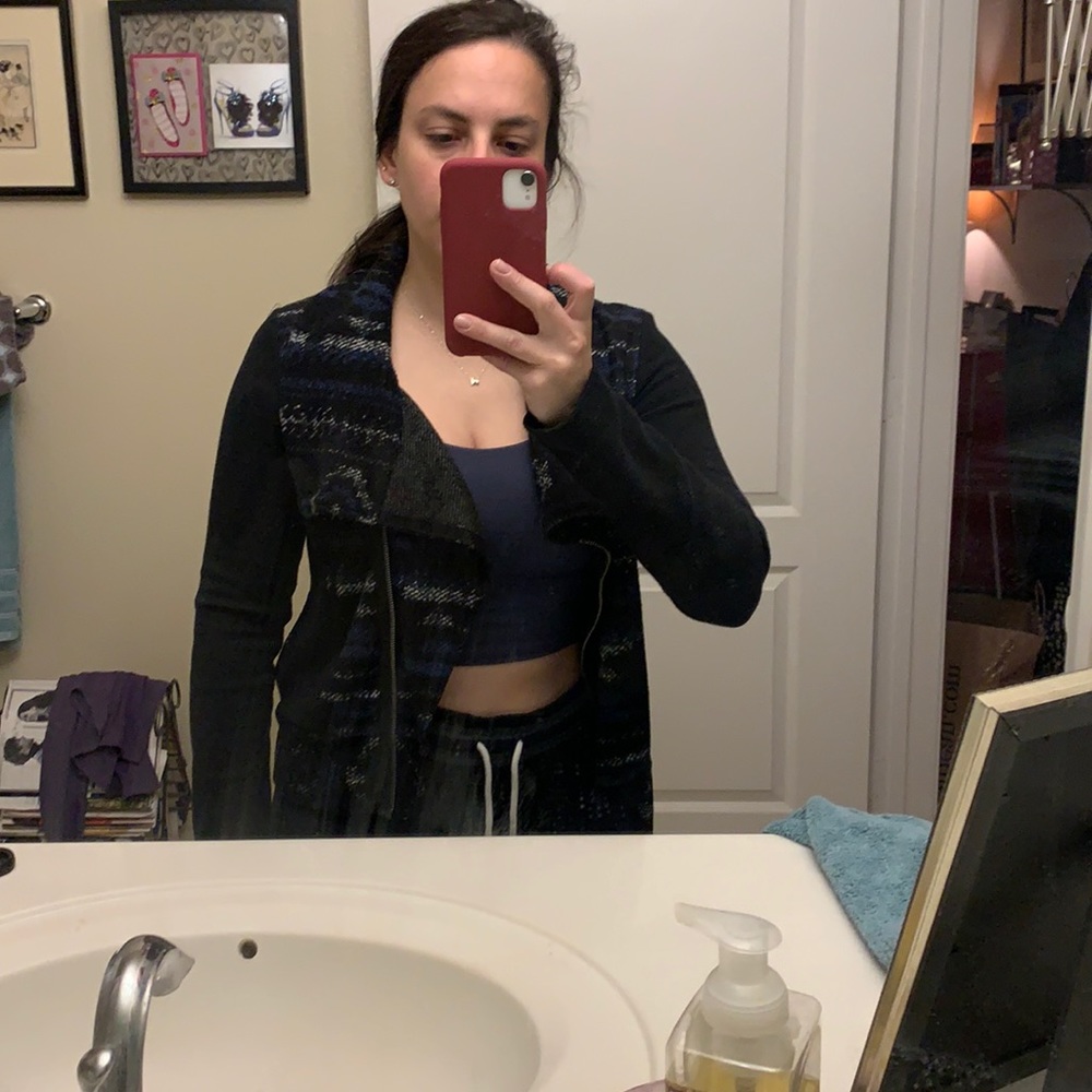 Jacket - Picture 2 of 5